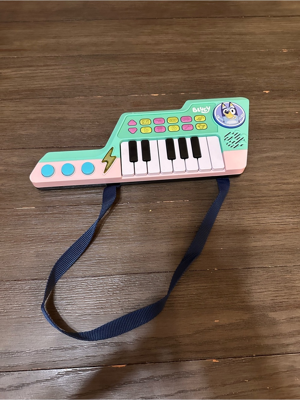 VTech Bluey Bluey's Keytar, a musical toy designed for toddlers